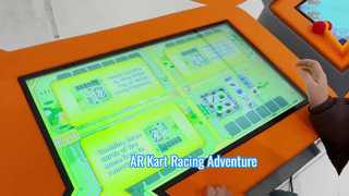 Dieser pädagogische Touchscreen-Tisch für Kinder wurde speziell für Kinder entwickelt.