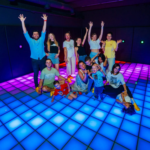 Letzter Firmenblog über Was ist ein interaktives LED-Floor-Spiel?