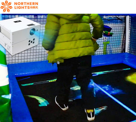 Guter Preis Indoor Nordlichter Interaktives Trampolin-Spiel 3500 Lumens Online