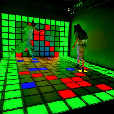 Guter Preis 250V LED Tanzflächenfliesen Interaktives Spiel Supergrid 2 Jahre Garantie Online
