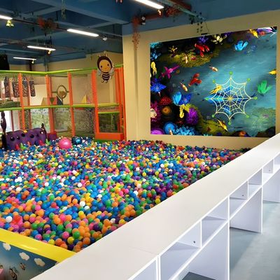 Guter Preis Kinder werfen Ball Milti Player Interaktive Wandspiele Projektorsysteme Online