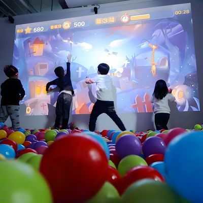 Guter Preis Interaktive Wandprojektor Spiele für All-in-One Ar Smash Ozeankugeln Projektion Online