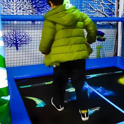 Guter Preis Naughty Castle Interaktives Trampolin Spiel 3500 Lumens 110V-250V Online