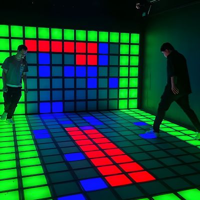 Guter Preis 30x30cm Fabrik Interaktives Aktives Aktivieren Spiel Led-Boden Online