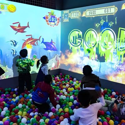 Guter Preis Vergnügungspark Projektion Wand-Spiel System Interaktives Schlagen der Wand Ball Kinderspiel Online