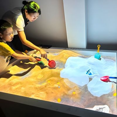 Guter Preis Interaktiver Themenpark Magic AR Sand Tisch Sandbox Kinder Interaktiver Projektor Spiele AR Sandbox Innenbereich Spielplatz Online