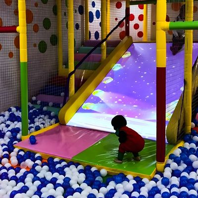Guter Preis Indoor-Spielplatz Interaktive Spiele Projektor Diaspiel Interaktionsprojektor Online