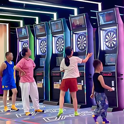 Guter Preis Münzbetriebene Innenhandels-Arcade-Maschine Weichspitze Darts-Maschine Online