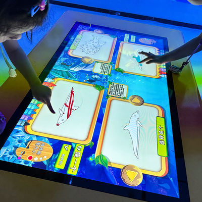 Guter Preis AR 3D Interaktiver Magischer Zeichenprojektor LCD Touchscreen Projektionsspiel Wand für Kinder Bildung Zuhause Online