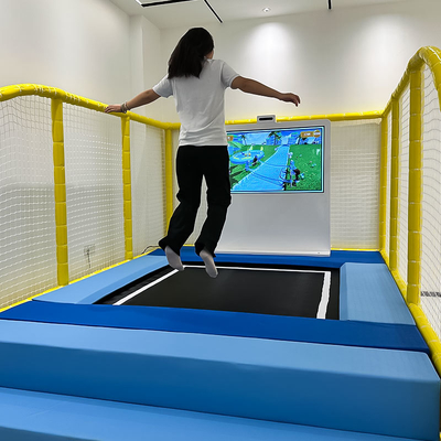 Guter Preis Interaktiver Trampolinparkprojektor mit 6 Spielen, 100-240 V Online