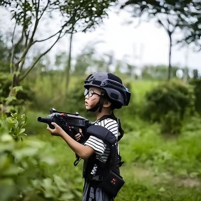 Qualität Kommerzielles drahtloses Laser-Tag-System mit Vibrationsweste für 12-30 Spieler und 24 Monate Garantie usine