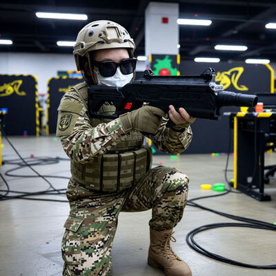 Qualität 2026 Indoor Outdoor Laser Tag Arena Design Kommerzielles Laser Tag Ausrüstungssystem Pistolen-Schießspiel-Set Professionelles Laser Tag usine