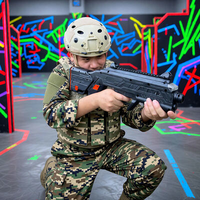 Guter Preis All-Age Commercial Laser Tag System - Drahtloser Kampf Indoor/Outdoor Set mit Waffe, Weste und intelligenten Sensoren Online