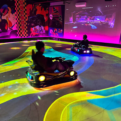 Qualität Go-Kart Unterhaltungsspiele Erwachsene Interaktive virtuelle Spiele Autos Immersives Go-Kart Einkaufszentrum Indoor-Spielplatz usine