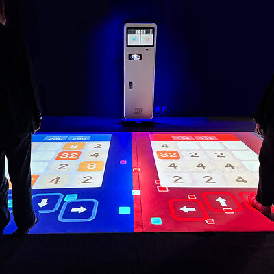 Qualität 5000 Lumens Mobile Interaktive Bodenprojektor mit mehr als 40 Spielen und Plug-and-Play-Bereitstellung usine